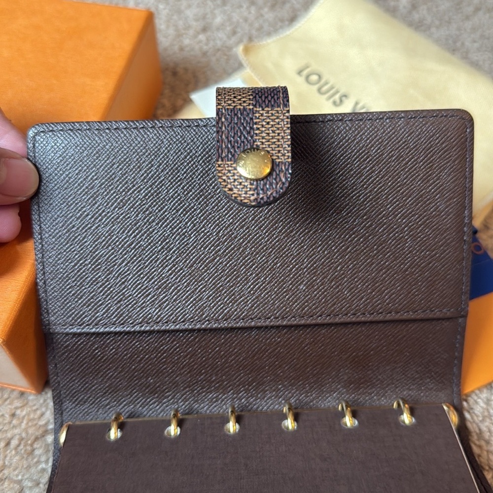 Louis Vuitton Damier Ebene - Picture 11 of 17